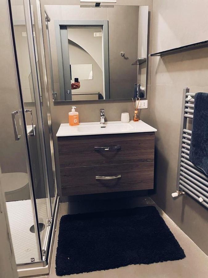 Modern City Center Apartment Беневенто Екстериор снимка