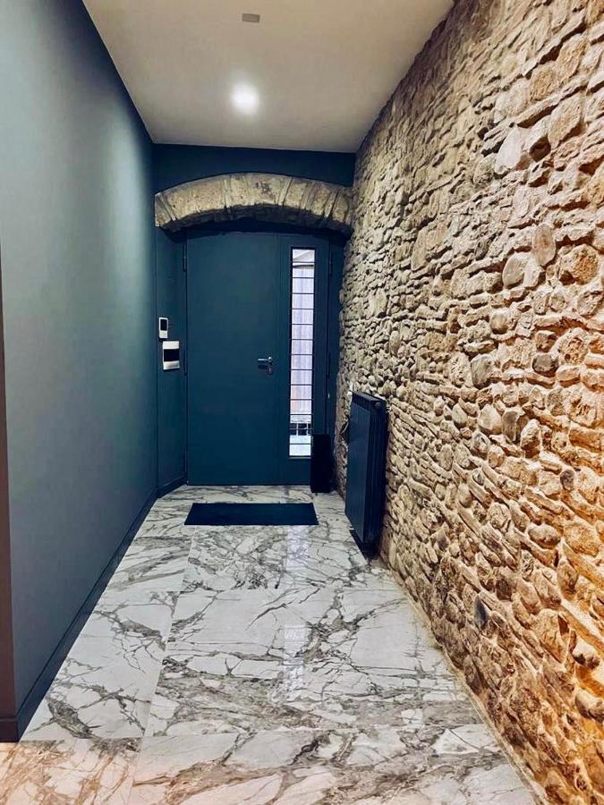 Modern City Center Apartment Беневенто Екстериор снимка